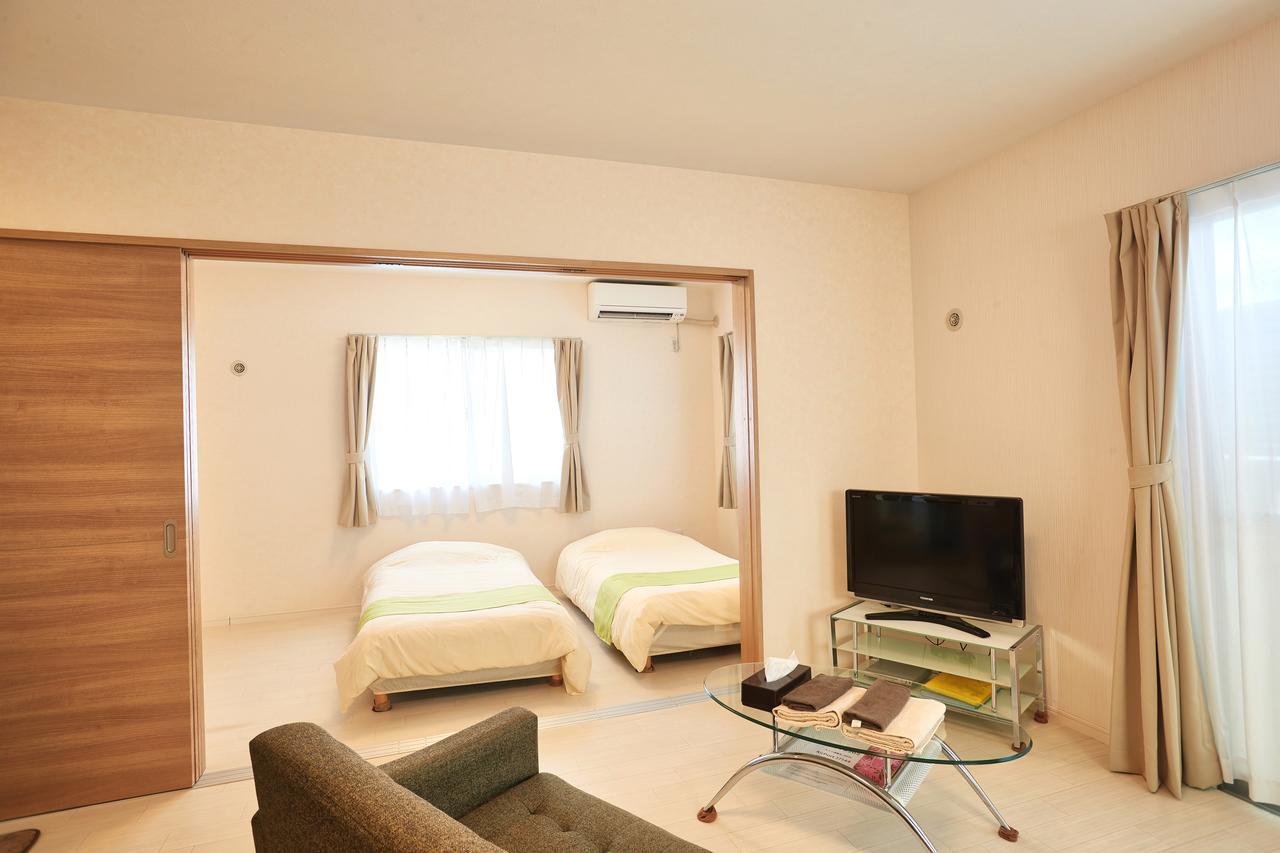 Appartamento Rainbow Terrace Ginowan Esterno foto