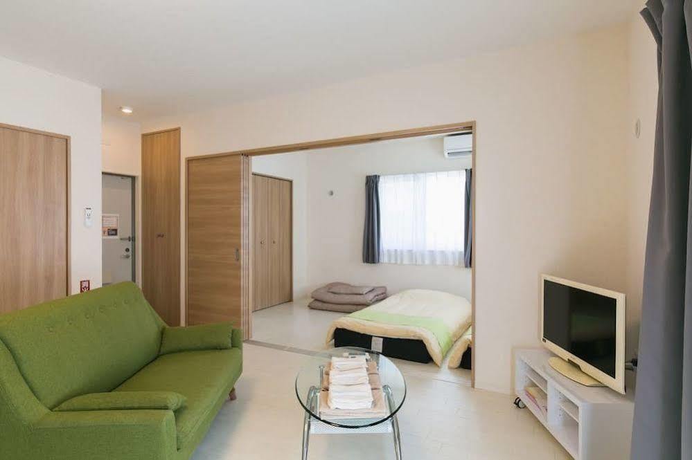 Appartamento Rainbow Terrace Ginowan Esterno foto