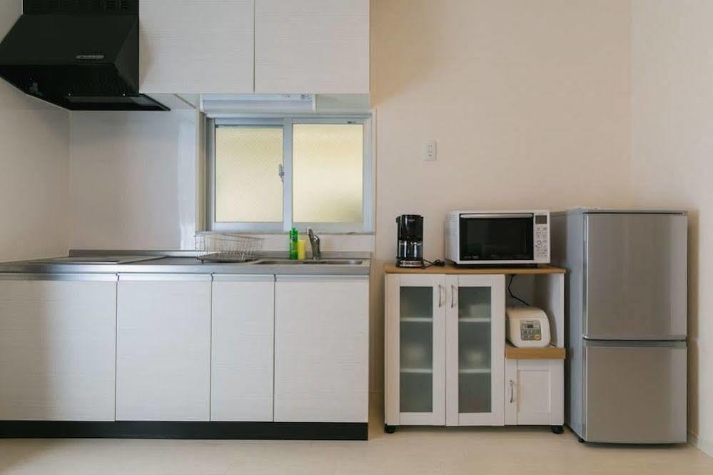 Appartamento Rainbow Terrace Ginowan Esterno foto